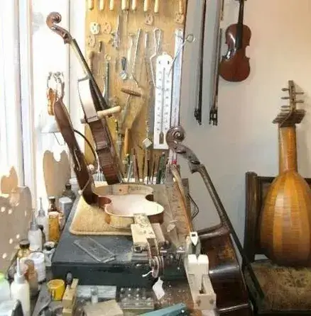 Alley Cats Violins